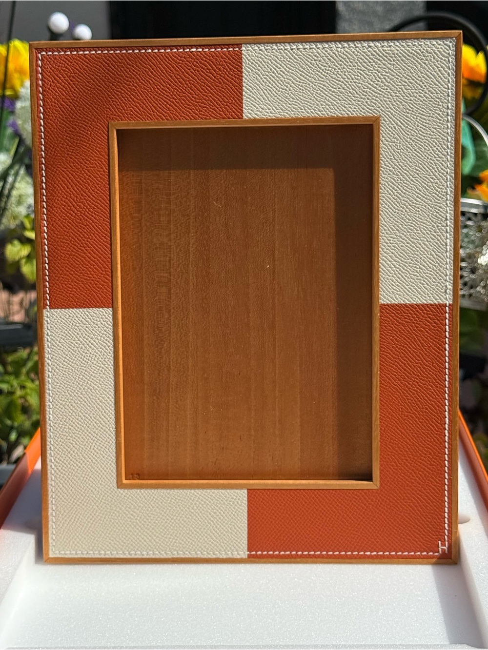 NIB Hermés Two Toned Leather Picture Frame 5x7 FULL SET